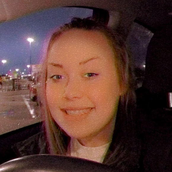 Meet your Posher, Chyler - Picture 1 of 1